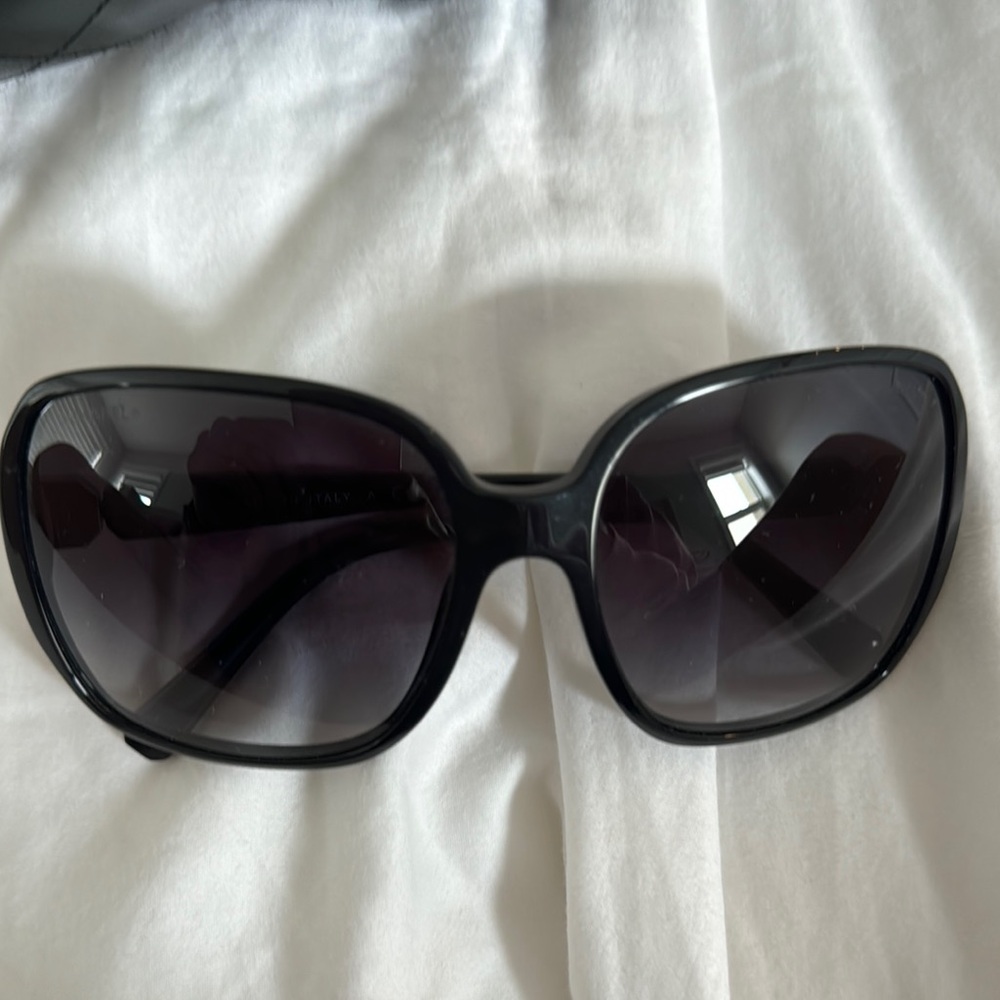 Authentic Chanel Black Sunglasses